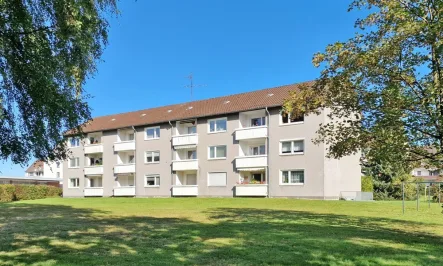 rückwärtige Ansicht - Wohnung kaufen in Walsrode - VERKAUFT: Anlageobjekt - oder die erste eigene Wohnung?!