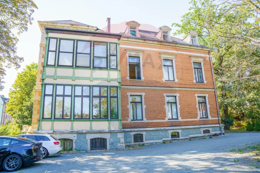 Seitenansicht - Haus kaufen in Greiz - Gut erhaltene, prunkvolle Jugendstilvilla im Zentrum von Greiz mit Denkmalschutz