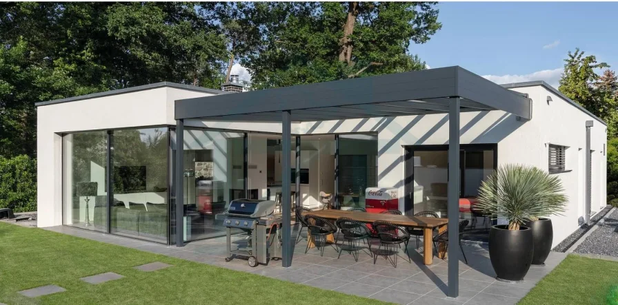 WB Putzfassade - Haus kaufen in Kahla - Energie sparender Bungalow mit 546 m² Grundstück am Ortsrand von Kahla