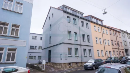 Außenansicht Vorderhaus - Haus kaufen in Weimar - Saniertes Wohn- und Geschäftshaus in zentrumsnahe Lage von Weimar