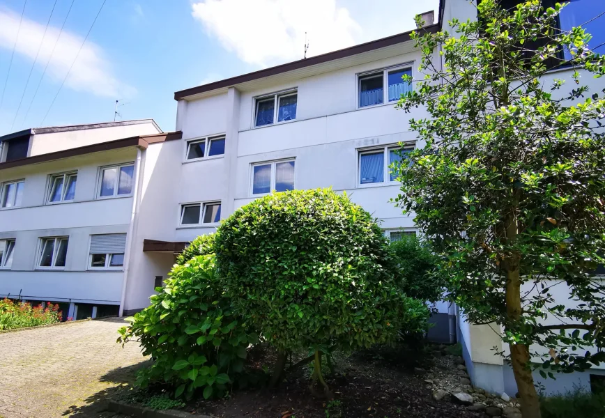 Märktweg Haus Eingangsbereich - Wohnung kaufen in Weil am Rhein - 2,5 Zi-DG-Wohnung in Haltingen +++ RE/MAX Weil am Rhein +++