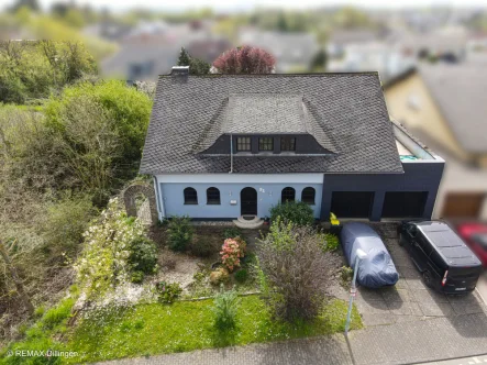  - Haus kaufen in Dillingen/Saar - Exklusive Villa, mit großzügigem Garten im gepflegtenWohngebiet  Dillingen - Diefflen