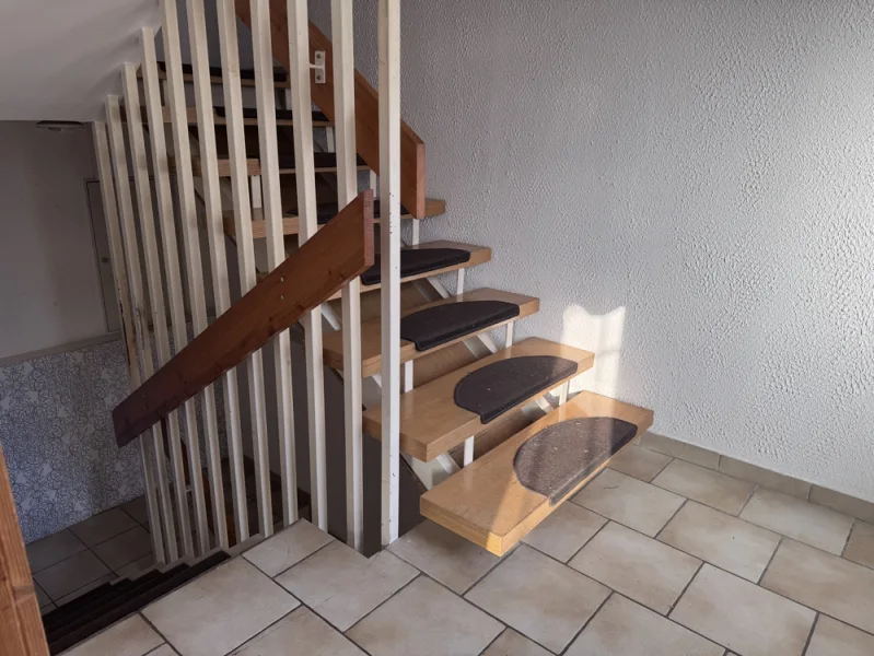 Treppe zum DG