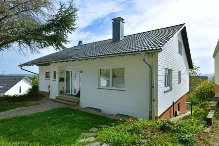  - Haus kaufen in Bad Säckingen - Großartiges Haus mit Einliegerwohnung in Bad Säckingen-Rippolingen