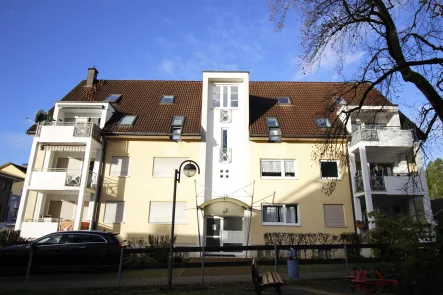 - Haus kaufen in Wehr - Vollvermietetes Mehrfamilienhaus mit 8 Wohneinheiten - INTERESSANTE KAPITALANLAGE UND GUTE LAGE