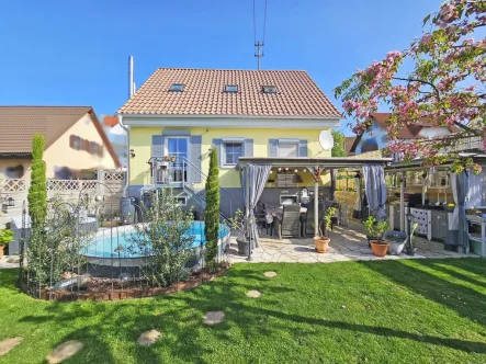  - Haus kaufen in Aalen - Geschmackvoll renoviertes EFH mit Garten in W'alfingen