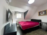 Schlafzimmer DG