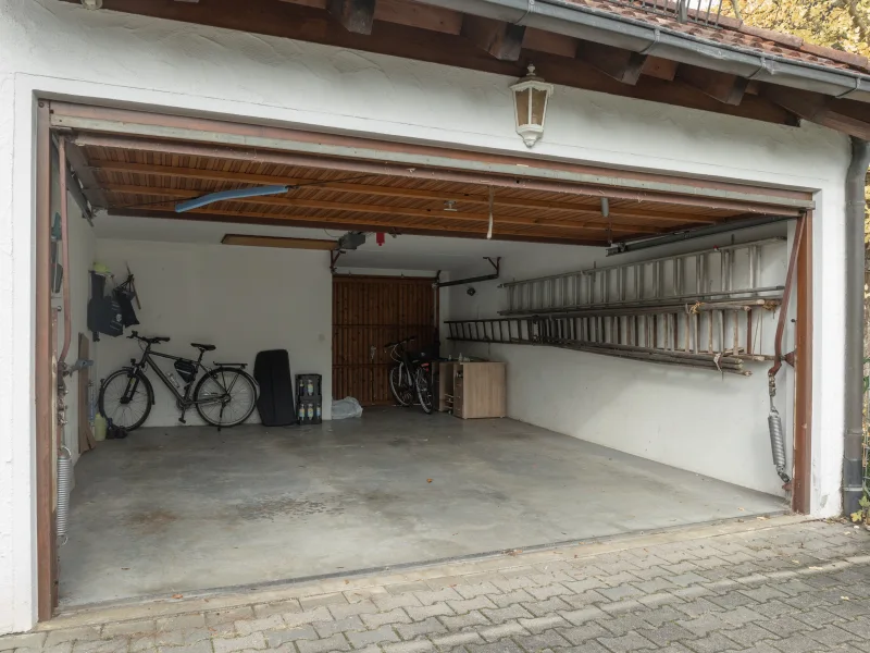 Garagenstellplatz