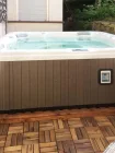 Jacuzzi bei Tag