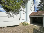 Vorplatz Garage 2