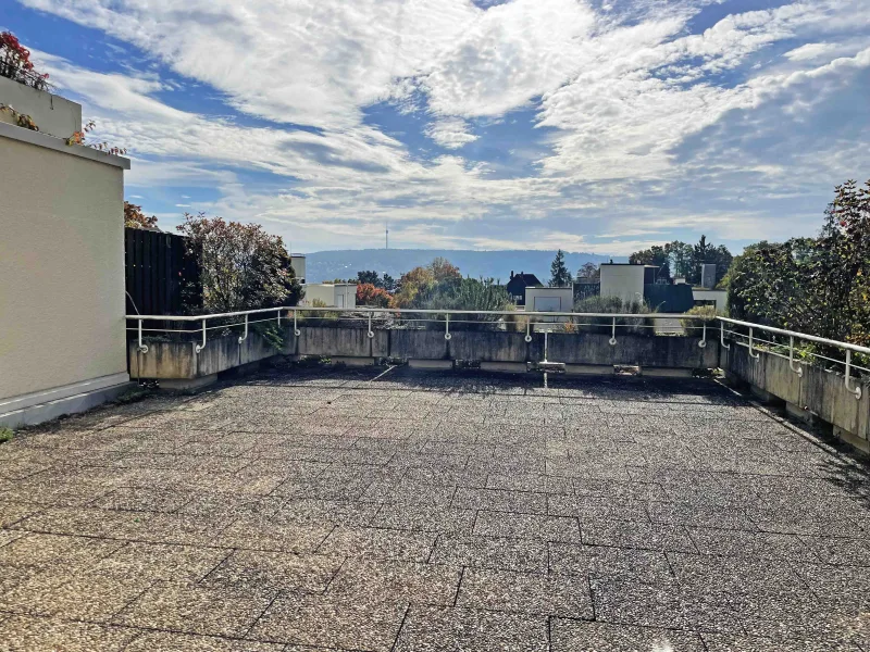 Terrasse - Wohnung kaufen in Stuttgart - Schöne Terrassenwohnung in bester Lage