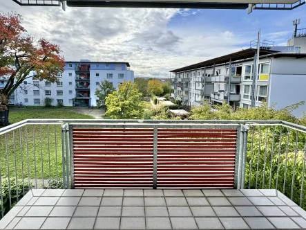 Balkon - Wohnung kaufen in Stuttgart - Attraktive 2-Zimmer-Wohnung zur Kapitalanlage