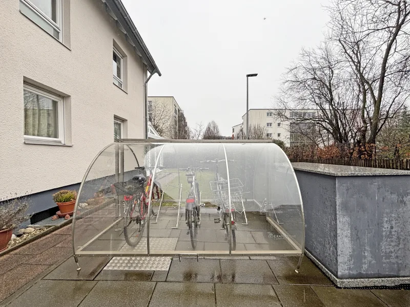 Überdachter Fahrradstellplatz