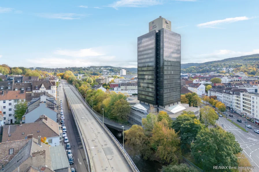 Außenansicht - Gastgewerbe/Hotel kaufen in Hagen - Einmalige Gelegenheit mit vielfältigen Nutzungsmöglichkeiten! Hochhaus im 80er Jahre Retro Style