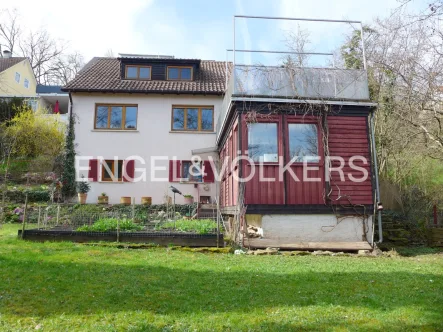 Hausansicht - Haus kaufen in Tübingen - Perfekte Lage • Einfamilienhaus mit herrlichem Garten