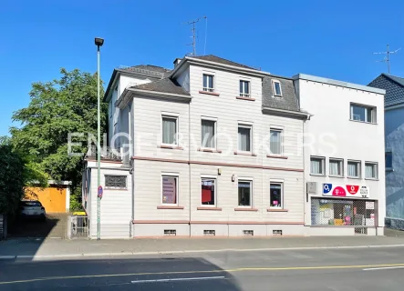  - Haus kaufen in Friedberg - Wohn- und Geschäftshaus mit großem Entwicklungspotential und traumhaftem Garten in Innenstadtlage