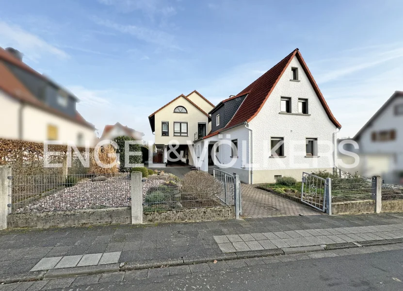  - Haus kaufen in Bad Nauheim Nieder-Mörlen - Ein Haus mit vielen Nutzungsmöglichkeiten