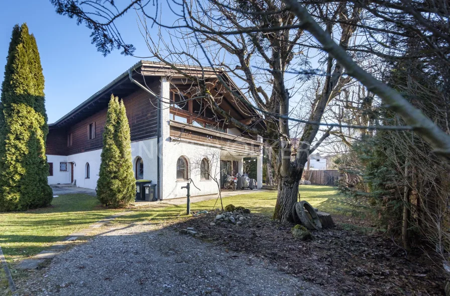 Willkommen Zuhause - Haus kaufen in Geretsried - Exklusives Landhaus - Zentrumsnah in Gartenberg