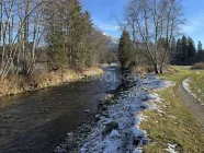 Bachlauf am Grundstück