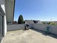 Sonnenverwöhnte Terrasse im DG (HH)