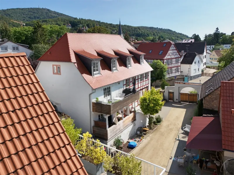 Ausblick in den charmanten Innenhof der Hofreite