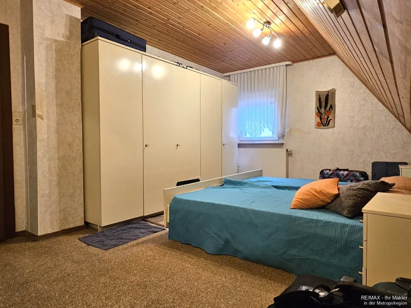 Schlafzimmer- 2