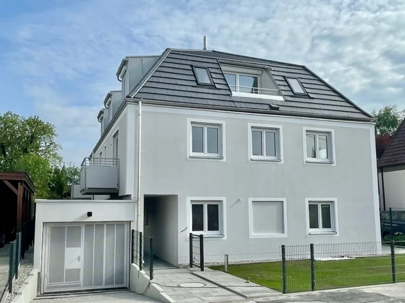 Vorderseite - Wohnung kaufen in München - Wohnen für Anspruchsvolle