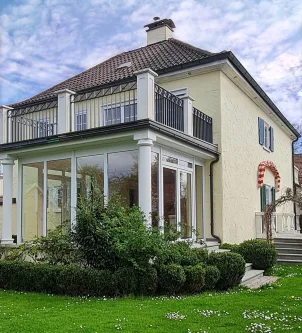 Nord-West - Haus kaufen in Memmingen - Geschmackvolle Villa in Klinik- bzw. Zentrumsnähe!