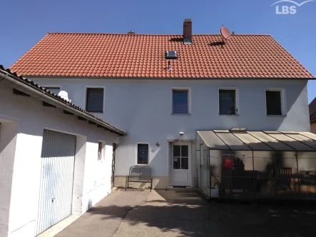 Ansicht Eingangsbereich - Zinshaus/Renditeobjekt kaufen in Regensburg - Attraktive Kapitalanlage in Form eines Apartmenthauses in Regensburg, Ortsteil Keilberg