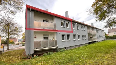 Titel - Wohnung kaufen in Waldsassen - Helle Etagenwohnung mit Balkon