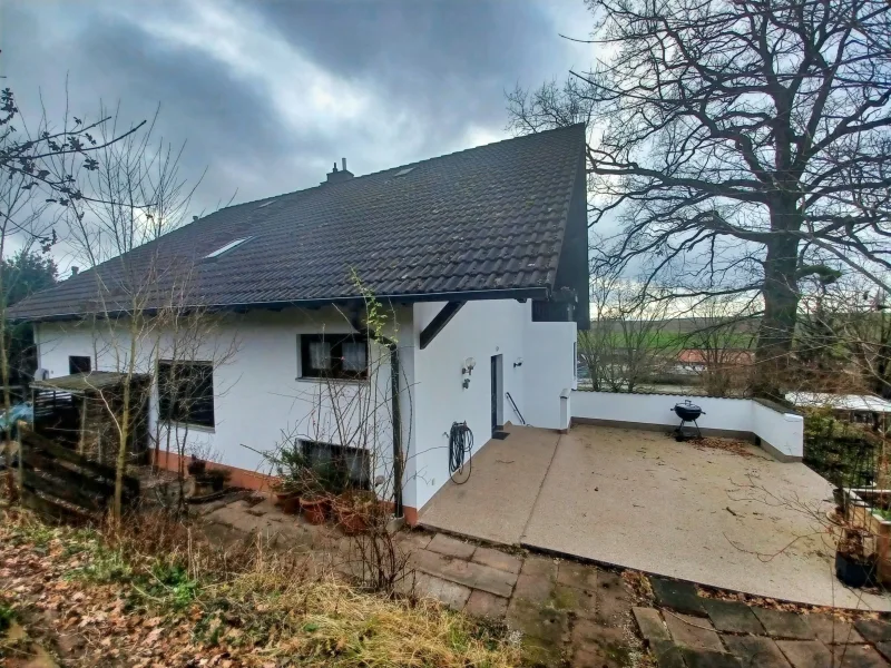 große Terrasse der OG Wohnung