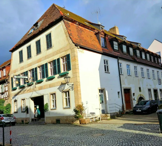 IMG-20240103-WA0000_remastered - Haus kaufen in Sommerhausen - Historisches MFH mit viel Potential und vielfältiger Nutzungsgestaltung im Premiumweinort