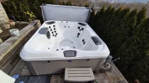 Premium Whirlpool