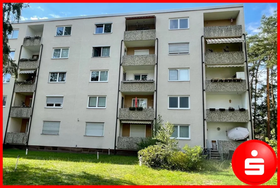 Vorderansicht - Wohnung kaufen in Röthenbach - 4-Zimmer-Eigentumswohnung in Röthenbach-Pegnitz