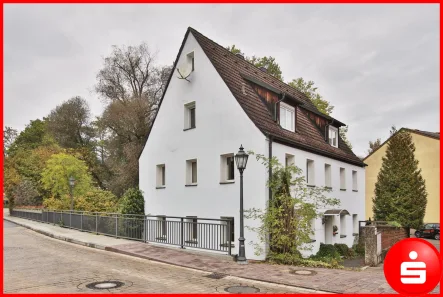 Titelbild - Haus kaufen in Wendelstein - 1-2-Familienhaus mit Gewerbe in Wendelstein