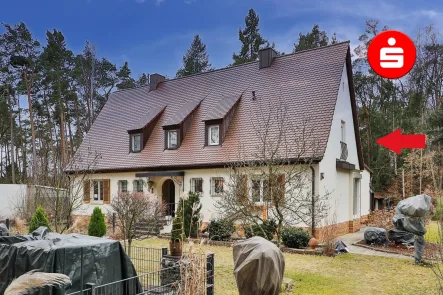 Titelbild  - Haus kaufen in Schwabach - Haus im Haus! Vielseitige Möglichkeiten in Schwabach-Schwarzach mit rießigem Grundstück und Waldfläche!