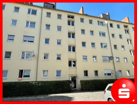 Titelbild - Wohnung kaufen in Nürnberg - Gepflegte 2 Zimmer Wohnung in zentraler Lage! Kurzfristig beziehbar!