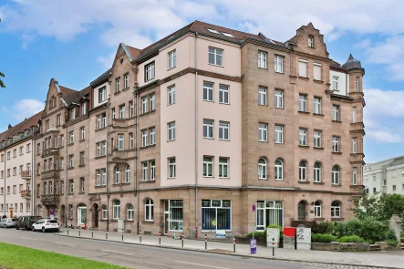 Titelbild - Wohnung kaufen in Nürnberg - Schöne 5-Zmmer-Altbau-ETW in Nbg.-Gleißhammer