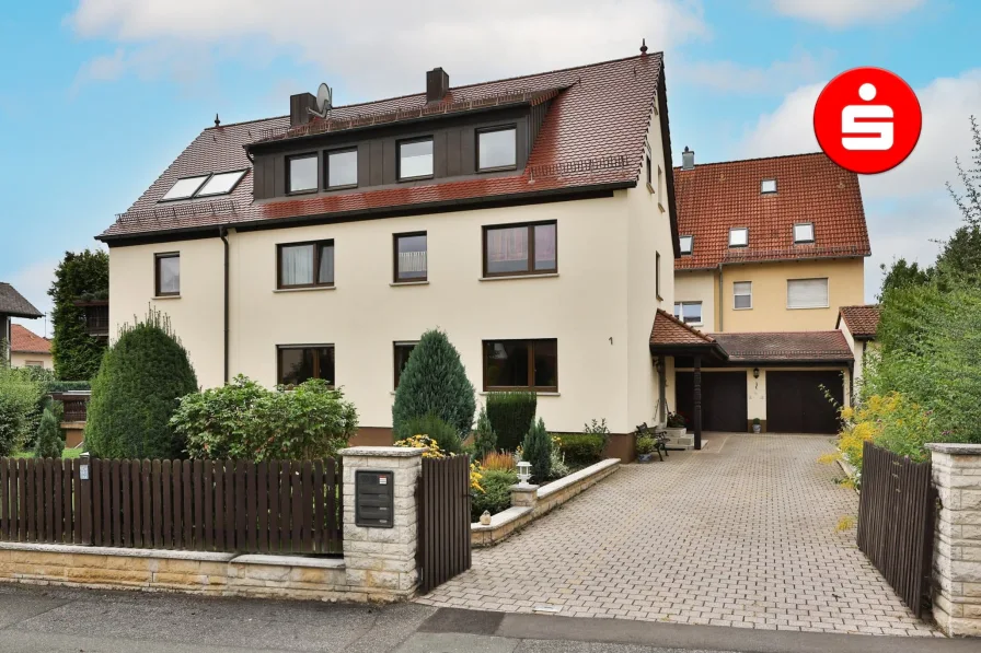 Ansicht - Haus kaufen in Schnaittach - Gepflegtes 3-Familienhaus in Schnaittach