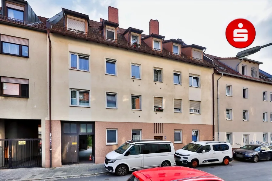 Außenansicht - Haus kaufen in Nürnberg - Mehrfamilienhaus in Nürnberg Gostenhof