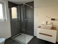 Badezimmer im Erdgeschoss