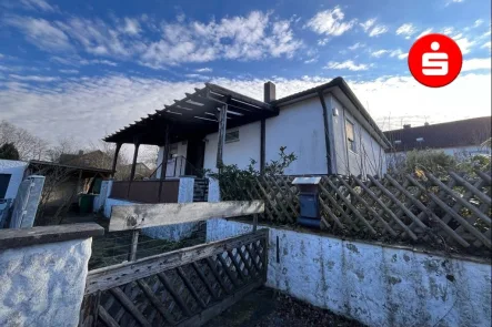 Hausansicht - Haus kaufen in Burgthann - Okal Fertighaus Bungalow in guter Lage von Burtghann-Ezelsdorf