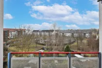 Aussicht vom Balkon auf den Platz der deutschen Einheit