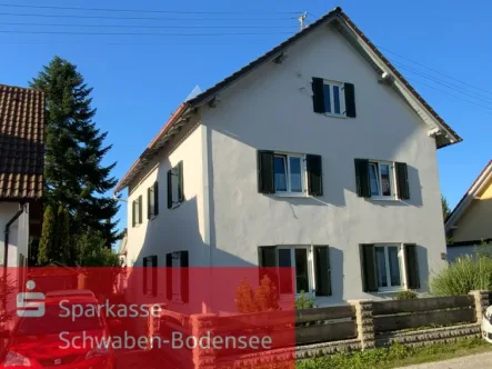 Ansicht - Haus kaufen in Ettringen - Großes Wohn- und Geschäftshaus in Ettringen