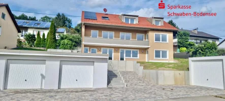 Außenansicht - Wohnung kaufen in Todtenweis - Kernsanierte, helle Wohnung mit Balkon und Terrasse