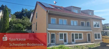 Außenansicht - Wohnung kaufen in Todtenweis - Kernsanierte, helle Wohnung mit Balkon und Terrasse