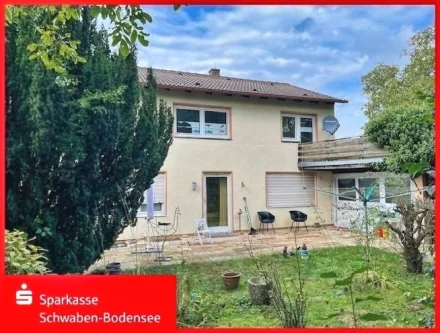 gartenseitige Hausansicht - Haus kaufen in Monheim - vermietetes Wohnhaus in Monheim