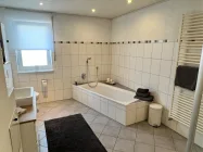 Badezimmer EG