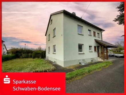 Ansicht - Haus kaufen in Günzburg - Einfamilienhaus in Riedhausen in bester Lage