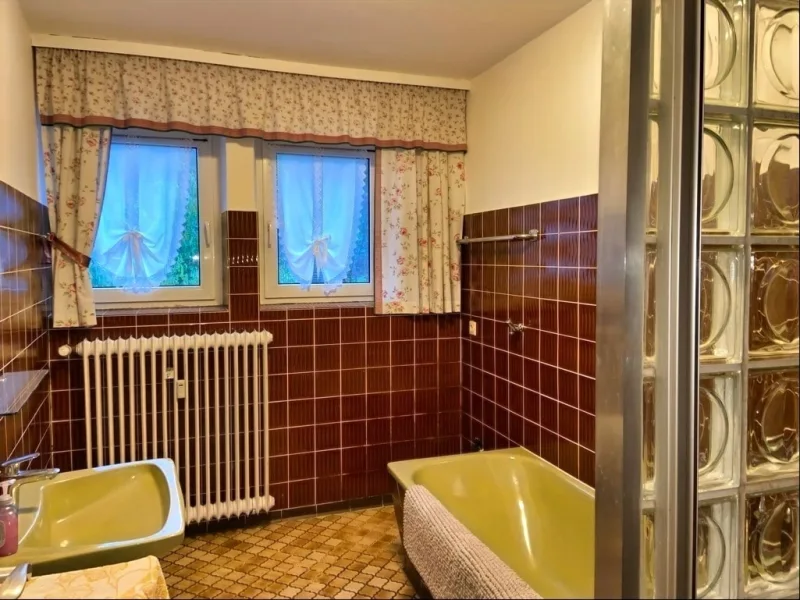 EG - Wohnung 1 - Badezimmer